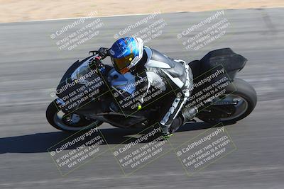 media/Jan-14-2024-SoCal Trackdays (Sun) [[2e55ec21a6]]/Turn 10 Inside (110pm)/